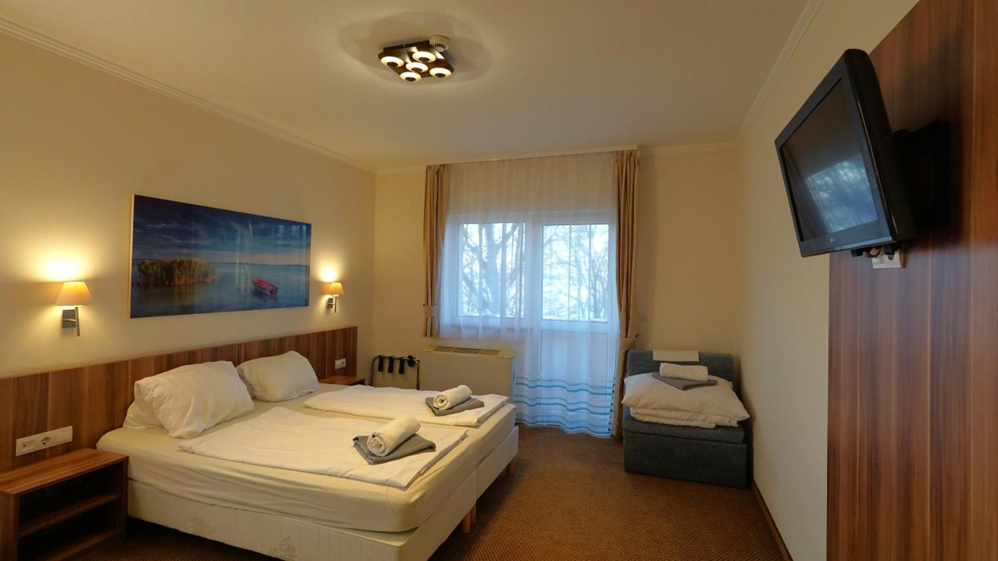 Balaton Colors Beach Hotel Siófok Eksteriør bilde